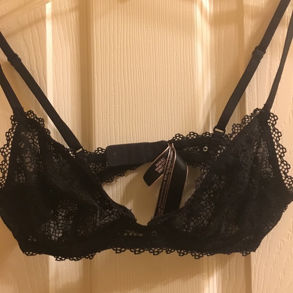 Victoria’s Secret Black Underwire Bralette - Picture 2 of 5
